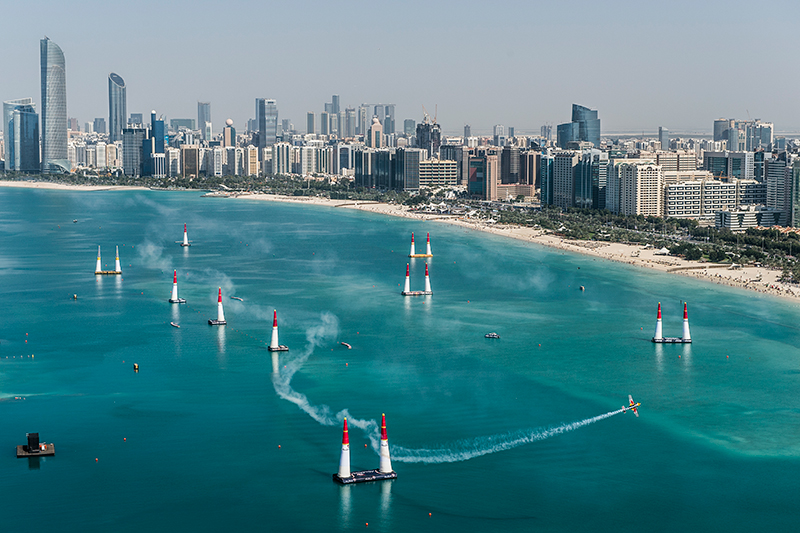 Photoshooting Red Bull Air Race Over the Corniche Bay - Abu Dhabi / UAE