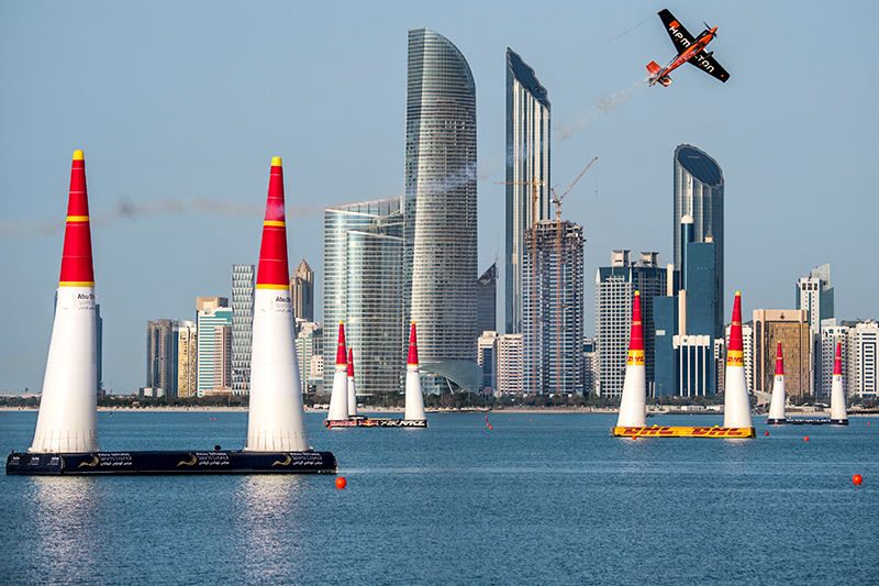 Photoshooting Red Bull Air Race in the Jewel of Arabian Gulf - Abu Dhabi / UAE