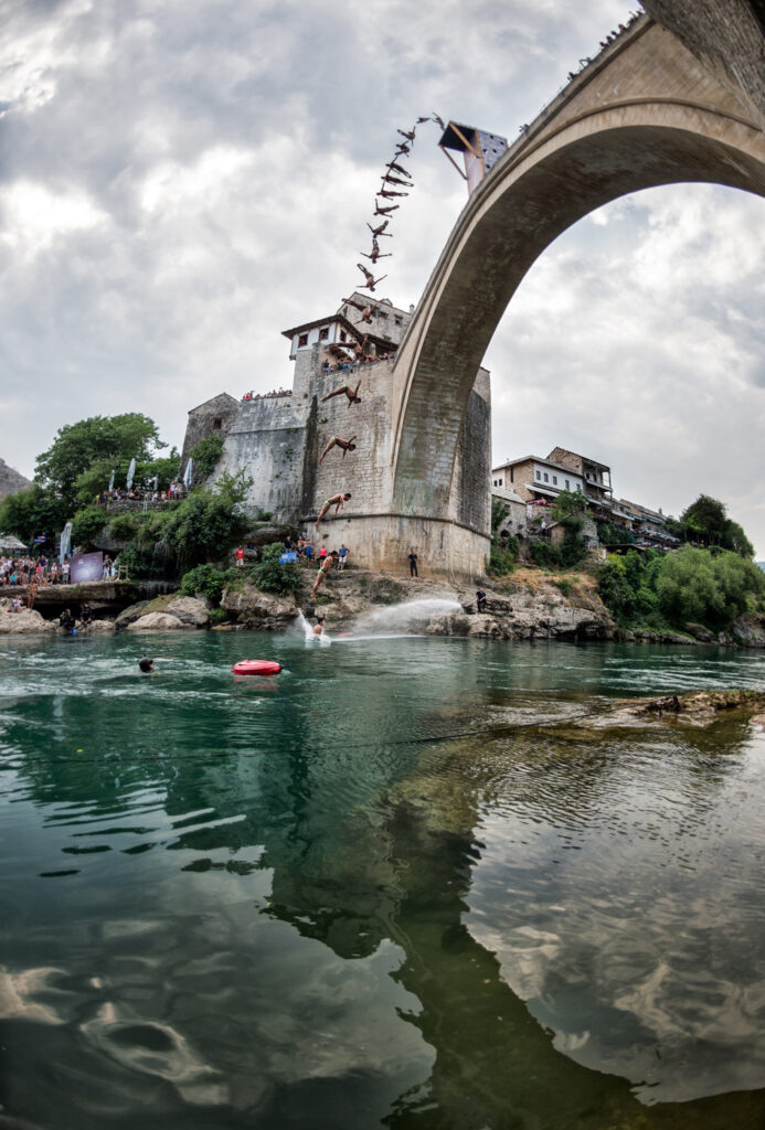 Jonathan Paredes - Bosnia and Herzegovina