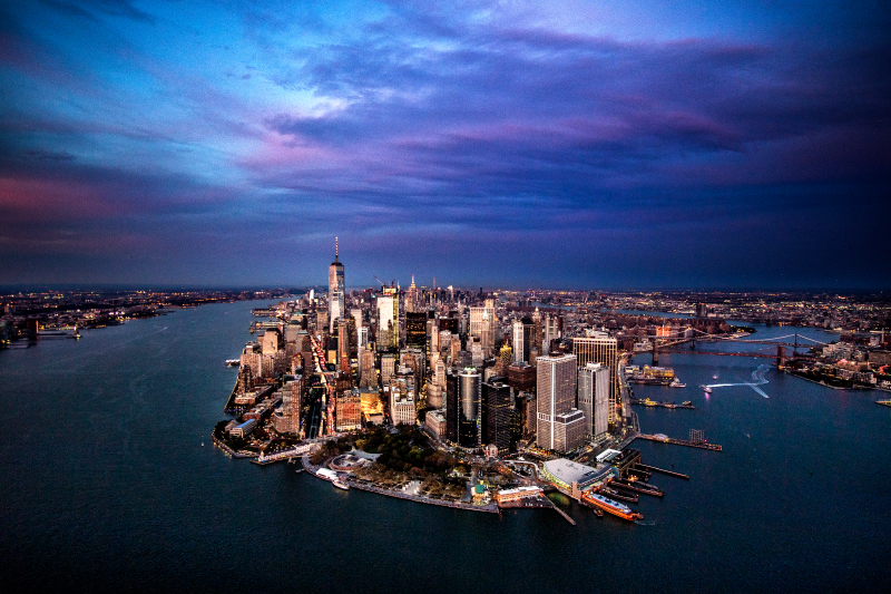 New York Blue Hour. Magic Time Between Daylight and Darkness Over Manhattan – New York / USA