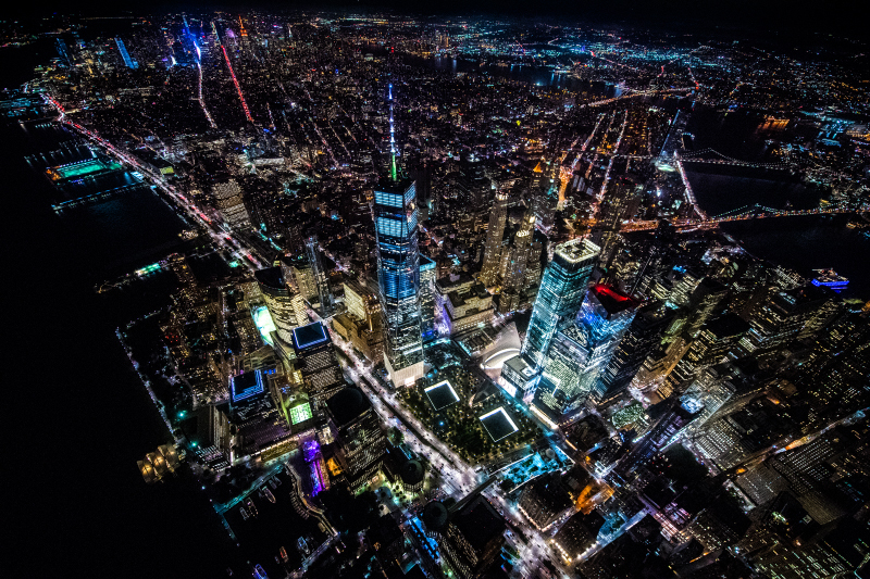 Photoshooting New York Skyline at Night From 3000 feet up - New York / USA
