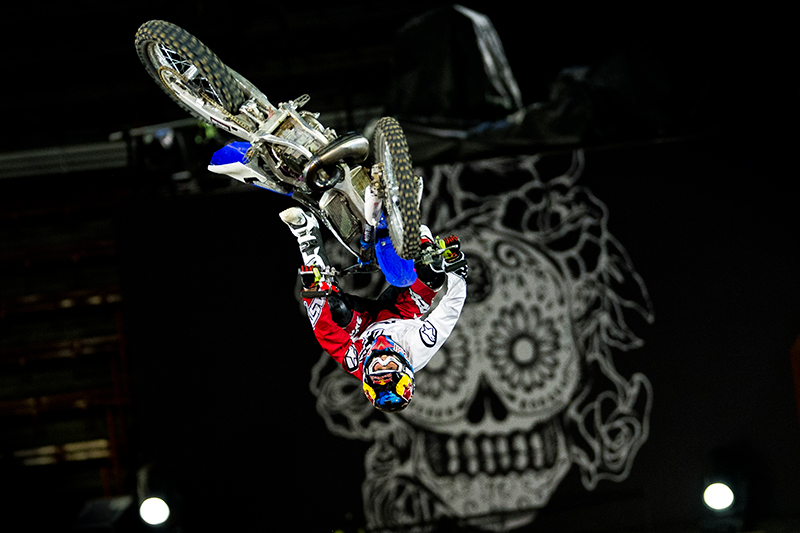 Photoshooting Red Bull X-fighters in the Monumental Plaza de Toros – Mexico City / Mexico