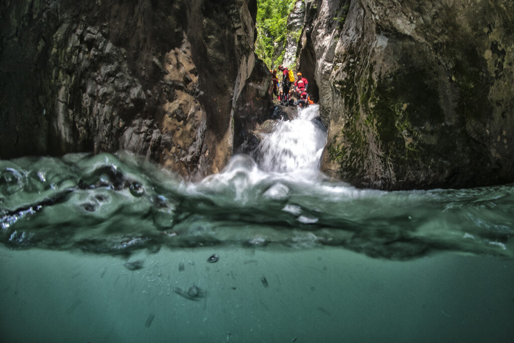 Extreme Canyoning - Nevidio