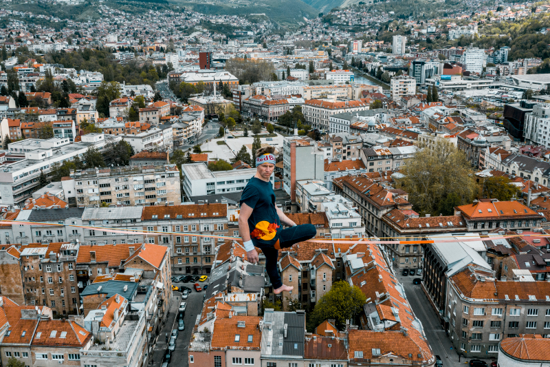 Unitic Towers Slacking with Jaan Roose – Sarajevo / Bosnia and Herzegovina